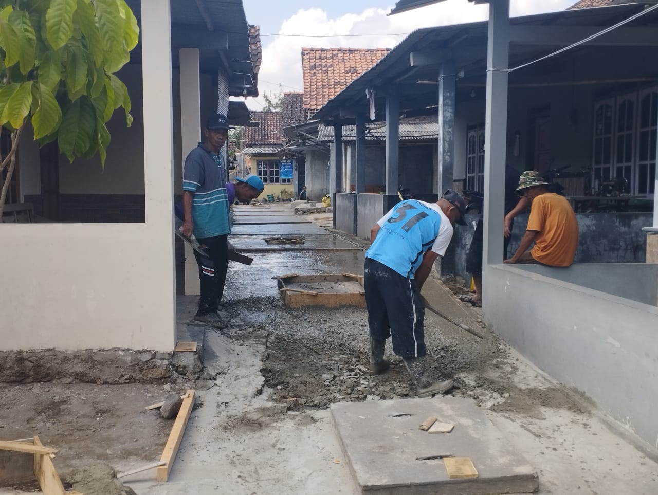 Foto Pembangunan 50%